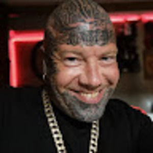 Meet your Posher, Tyler